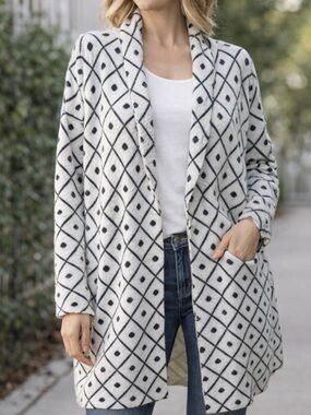 By design Shawl Collar Open Cardigan Sweater - White/Black Diamond size large